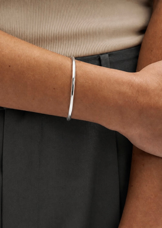 01 Cuff